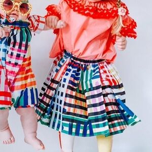 Tia Cibani Skirt can be worn by women